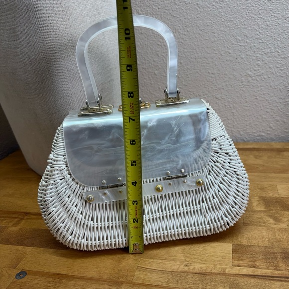 Vtg 50s 60s White Wicker Box Purse Marbled Lucite Lid NSB Japan + Spare Handle - Picture 9 of 10